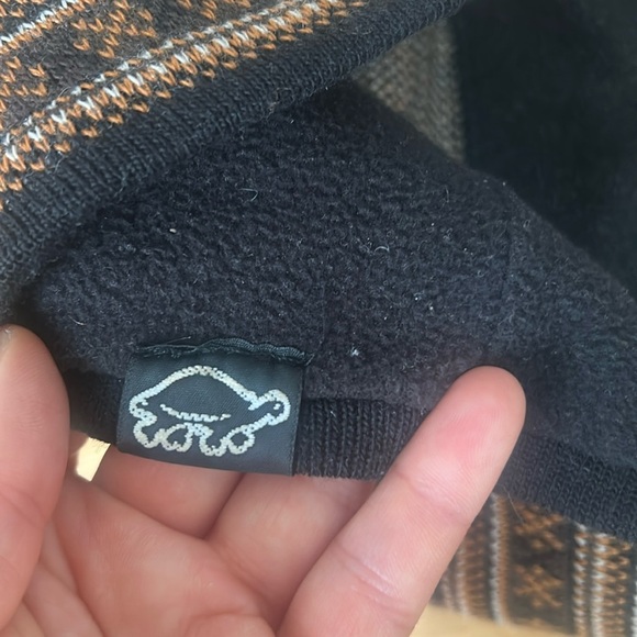 Turtle Fur Merino wool winter hat tuque, brown fair isle - Picture 3 of 4